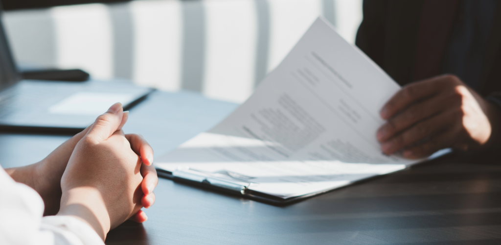 Dokumente auf Schreibtisch